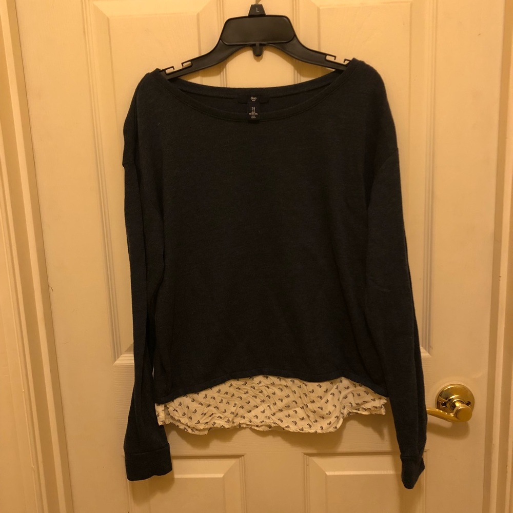 Gap shirt